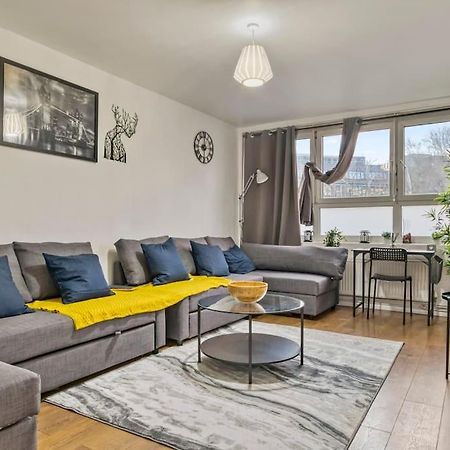 ロンドンPeaceful 2-Bed South Bankアパートメント エクステリア 写真