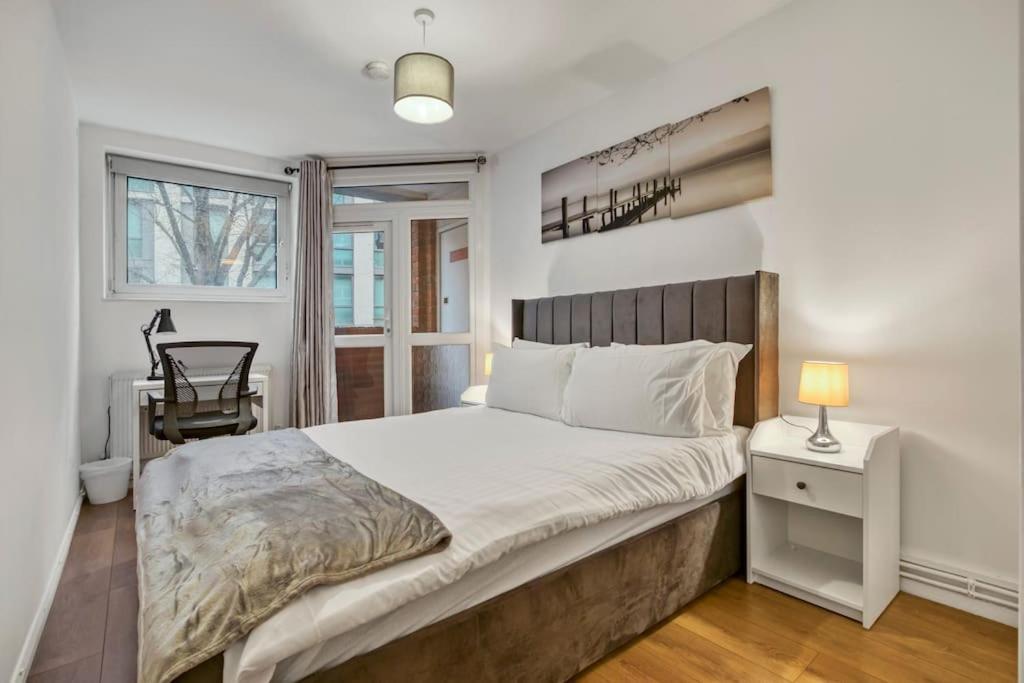 ロンドンPeaceful 2-Bed South Bankアパートメント エクステリア 写真