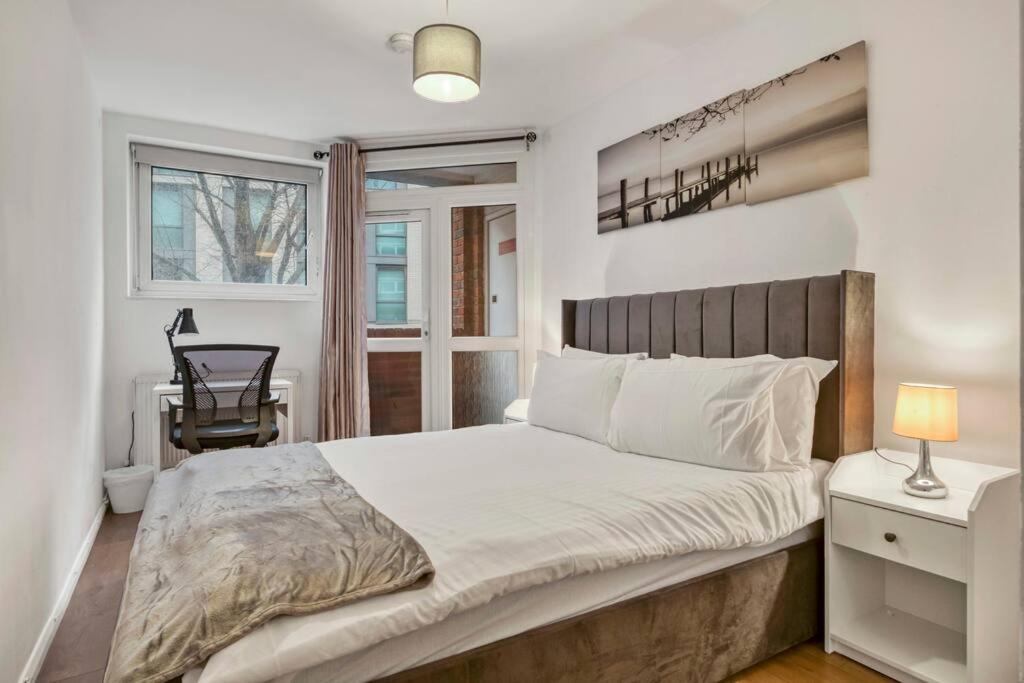 ロンドンPeaceful 2-Bed South Bankアパートメント エクステリア 写真